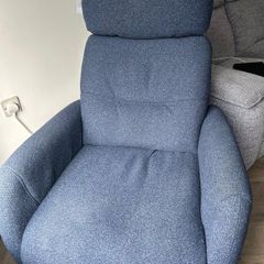 Electric recliner swivel armchair