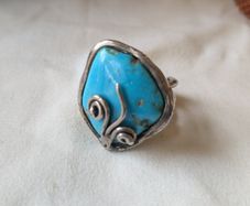 Silver and turquoise stone ring