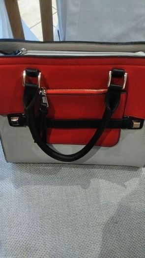 ladies handbags