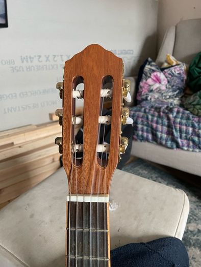 1/2 size guitar