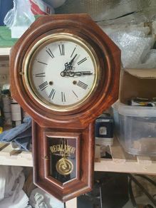 Regulator wall clock