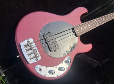 Music Man SUB Bass 4-String USA Made (RockCase Included)