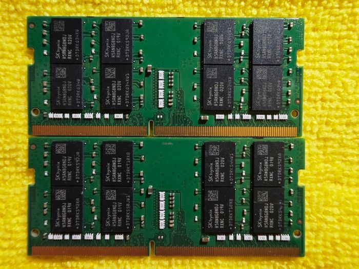 Sk Hynix Ddr4 Sdram Sodimm 32gb Hma82gs6djr8n (x2)