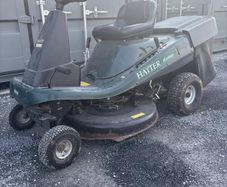 Hayter M10/30 Ride on Lawnmower