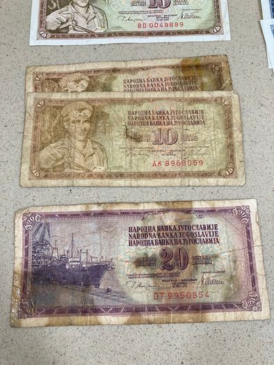 Yugoslavia 42 Banknotes lot