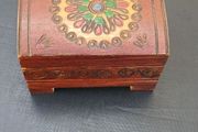 Small Vintage Keepsake/Jewelry/Treasur Box