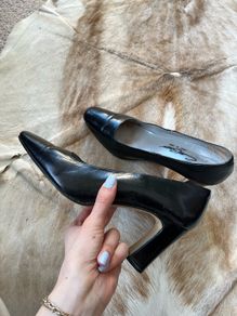 Vintage Carl Scarpa Black Leather Heels Size 37.5