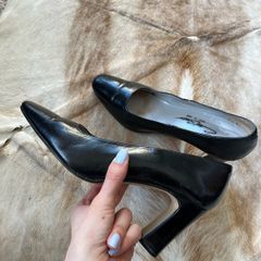 Vintage Carl Scarpa Black Leather Heels Size 37.5