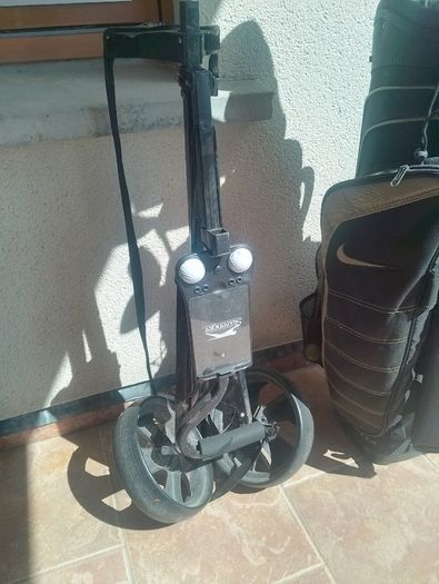 Full Set of Golf Clubs
