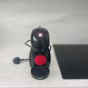 Dolce Gusto Capsule Coffee Machine, Black