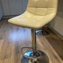 4 x Cream Faux Leather Kitchen Bar Stools Image 3