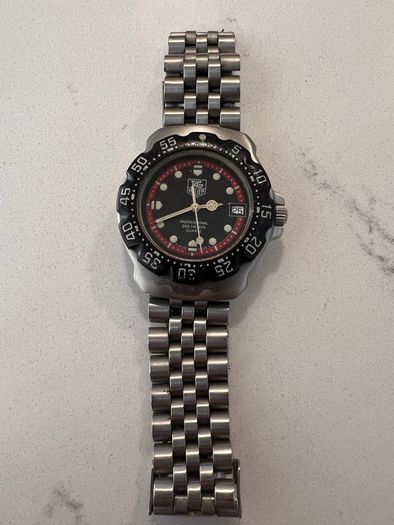 AG Heuer F1 Formula 1 Vintage. New battery. Original box