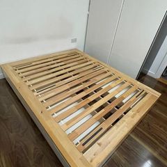Double bed frame