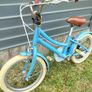 Girls Vintage Bike Image 4