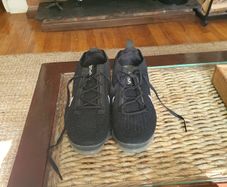 Nike Flyknit Vapormax  size 6