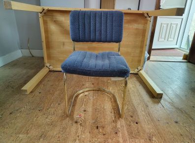 Cantilever Chair