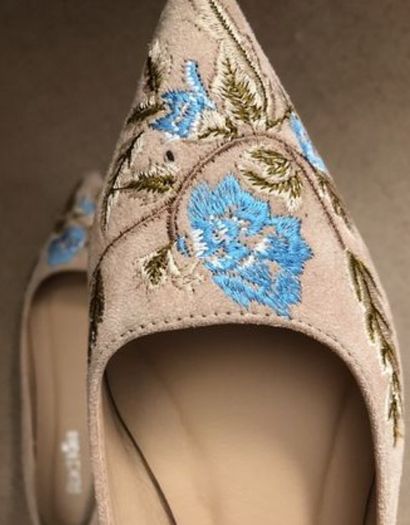 Beige suede flats