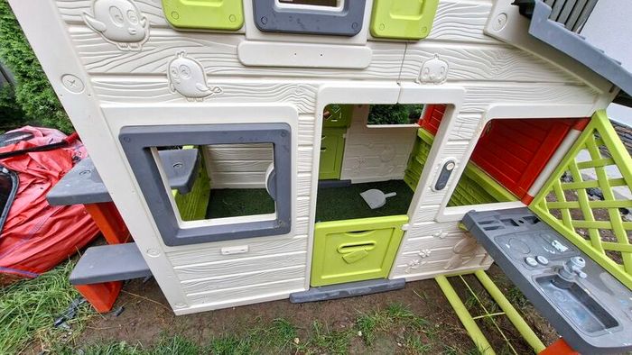 Kids Playhouse