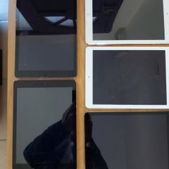 5 IPAD AIR 1st generation, 3 x 16GB and 2 x 32GB, all in excellent condition, but are Activation Locked