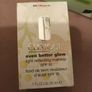 clinique Even better glow light reflecting make up Image 2