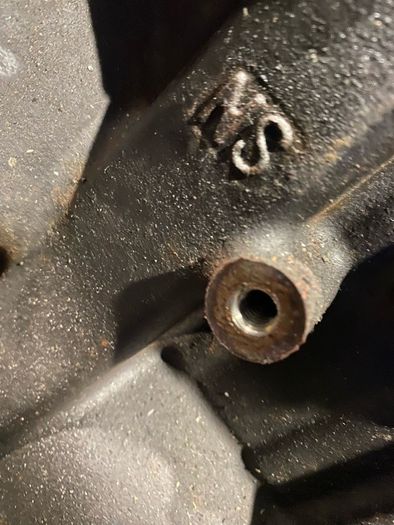 Trafic Vivaro Primastar 2.0 M9R Engine Block 538133