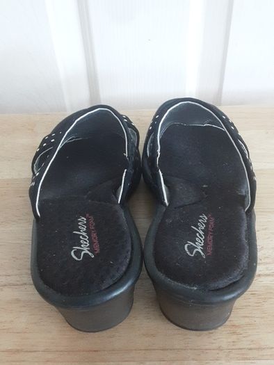 Wedge Shoes/Sketchers Memory Foam Wedge Slip-Ons ... Colour Black - Size: 4 UK - 37 EU