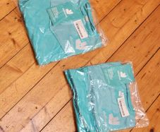 Deliveroo T Shirts Size M