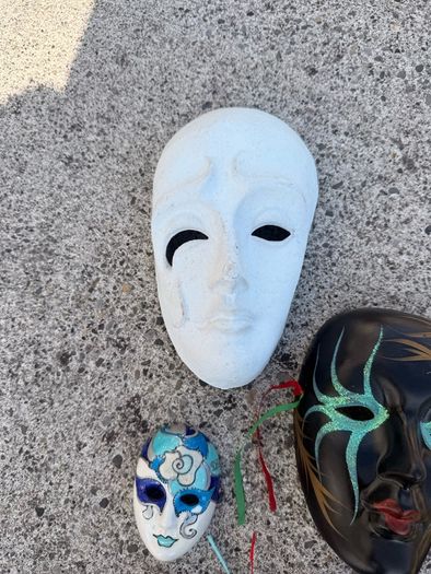Decorative Venetian Style Wall Mask Collection Job Lot of 8 Pre-Owned Display Masks