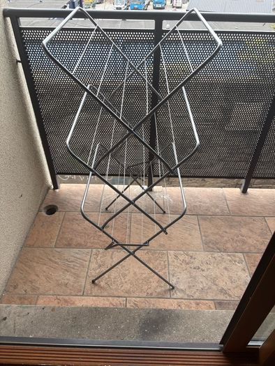 clothes horse