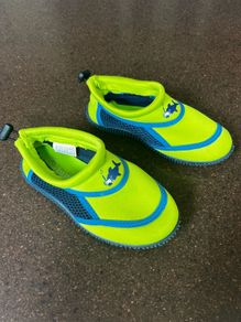 kids beach shoes pool shoes