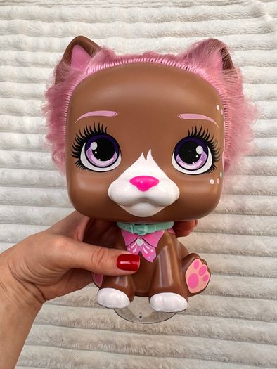 VIP Pets Mega Pet Dog Nyla Toy Figure Head  IMC Toys approx. 21 cm. Used Please see photos