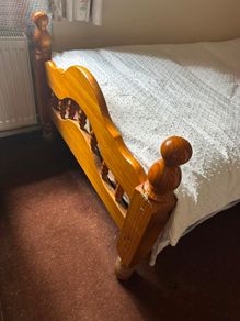 Pine single bed