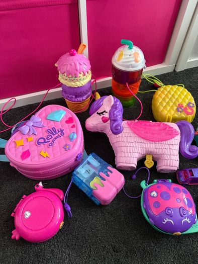 Polly Pocket Bundle