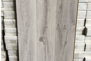 New Ac4 Rated Laminated Flooring Free Delivery