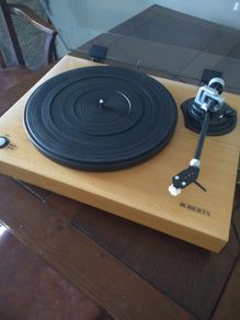 Roberts turntable