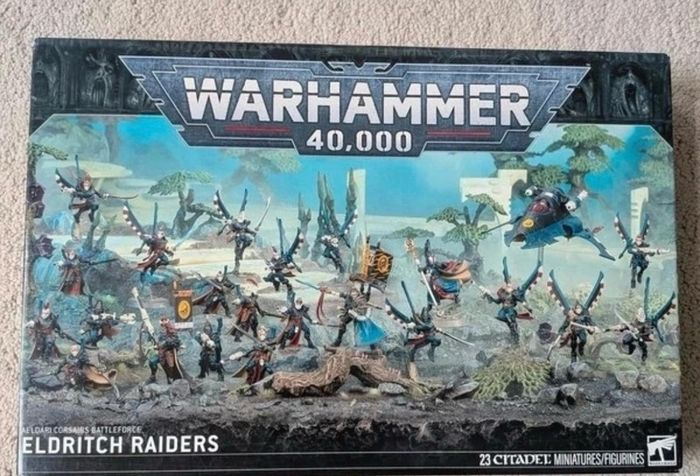 Warhammer : Aeldari: Eldritch Raiders Battleforce. New, still on sprue (apart from 1 built reaver, see photo)