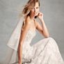 Monique Lhuillier Designer Lace Wedding Dress Image 2