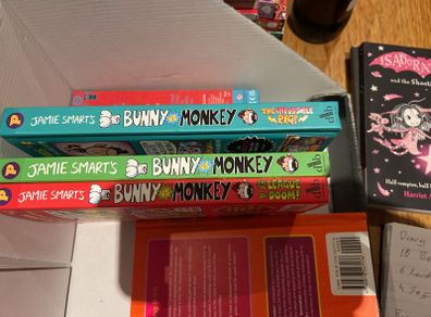 Bunny Vs Monkey