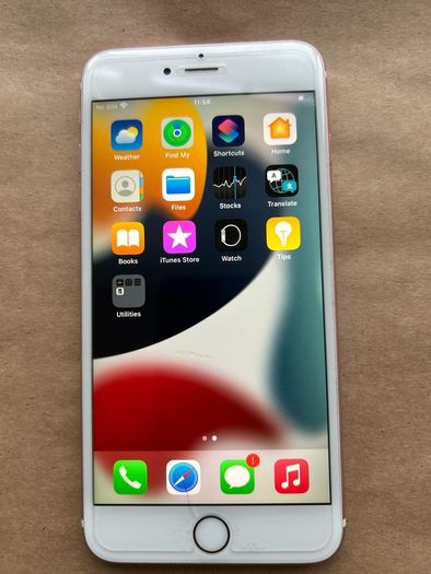 iPhone 6s Plus (128GB) in excellent working condition