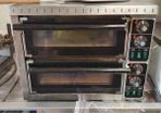Commercial pizza oven