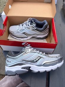 saucony progrid omni 9