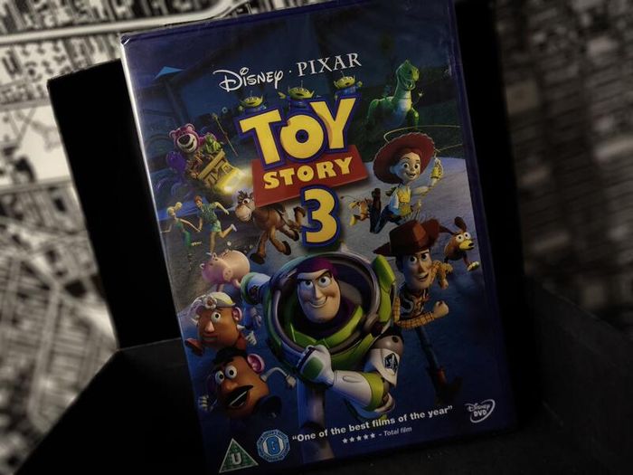 Toy Story 3 ! DVD ! Brand new and Sealed ! 2010 ! Disney ! Pixar !