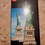 Lego 21042 - Statue of Liberty Image 2