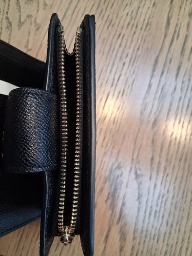 Coach - Black Zip Wallet - Never Used