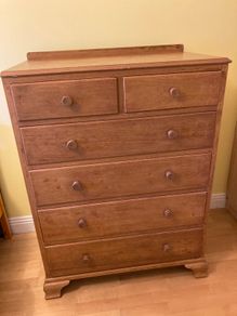 Chest of drawers