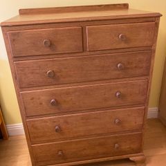 Chest of drawers