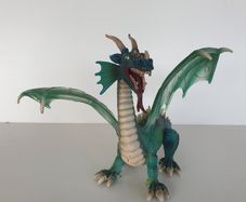 Schleich winged green dragon 2003 Retired