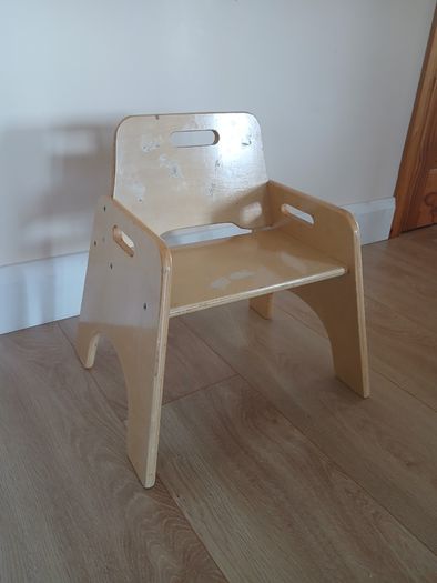 Childs chair