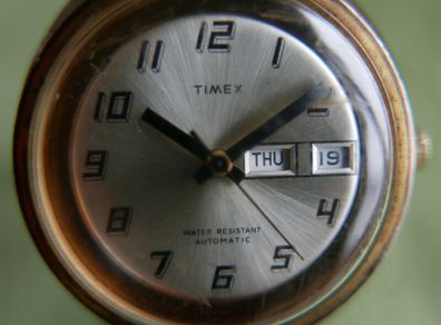 Vintage 1976 Timex Viscount Automatic Mechanic Men Day Date Watch Working!