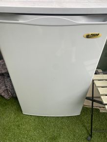 Under counter fridge